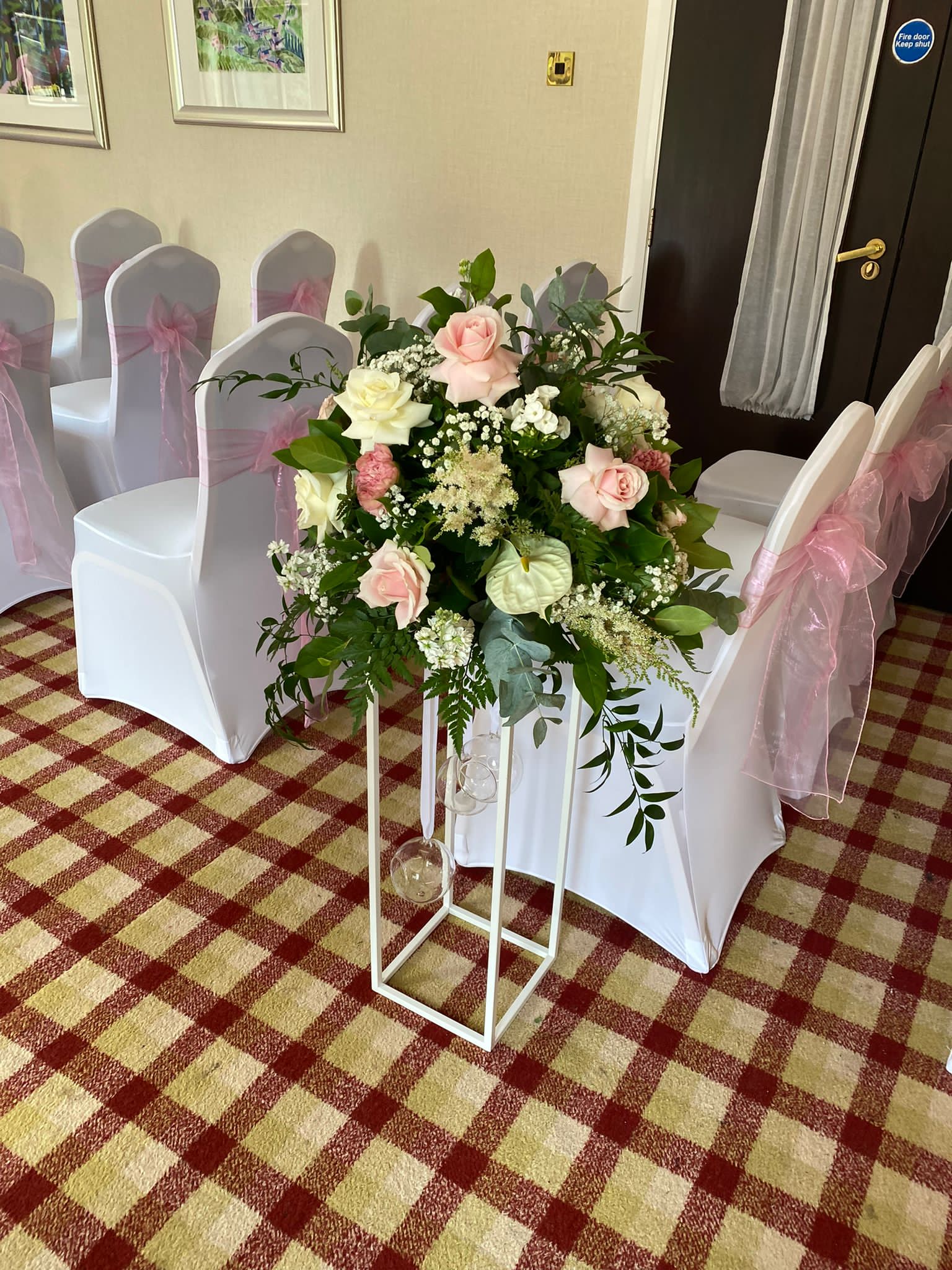 Top-table centre · 2022